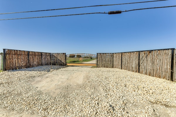 4 Mi To Whitney Lake: Home On 30 Acres! - Lake Whitney, TX