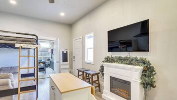 Apartment (0 Bedroom) | Bahagian dalam