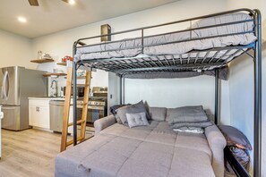 Apartment (0 Bedroom) | Interior - Unique Vineyard Studio w/ Shared Outdoor Oasis! (Orem)