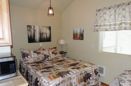 Blue Cabin- #116 1/2