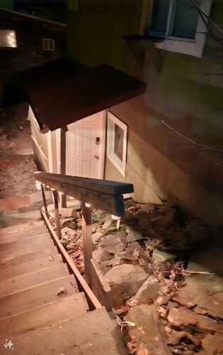 Small Unit Downstairs