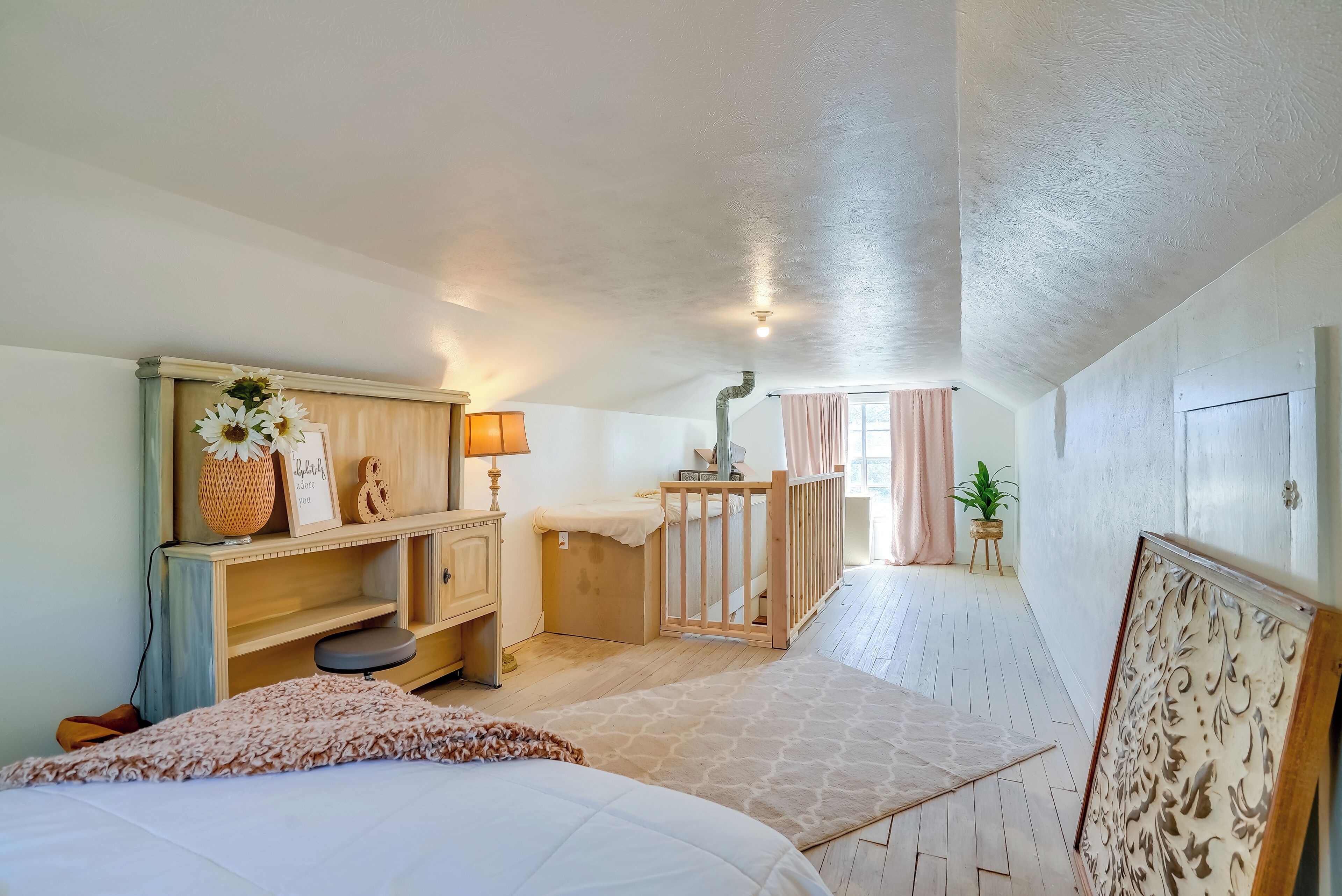 Cottage (2 Bedrooms) | Interior