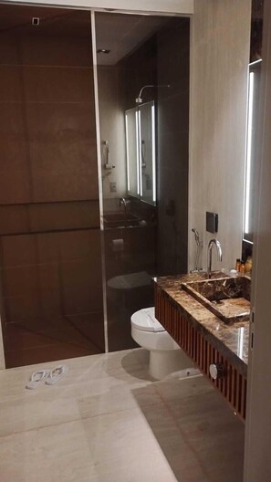 Classic-Apartment | Badezimmer