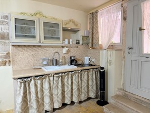Studio | Private kitchen | Fridge, microwave, stovetop, dishwasher - Studio Oratorio (Rovinj)