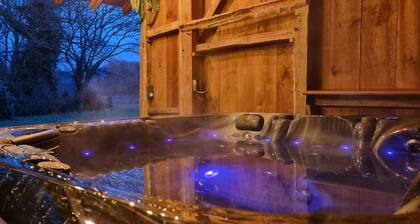 Large house with SPA and not overlooked