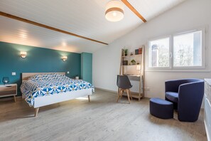 5 makuuhuonetta, silitysrauta/-lauta, Wi-Fi, vuodevaatteet