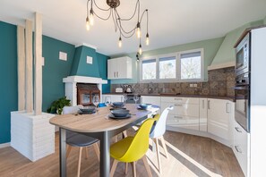 Fridge - Large house with SPA and not overlooked (Laglorieuse)