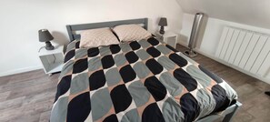 2 Schlafzimmer, Bügeleisen/Bügelbrett, Reisekinderbett, kostenloses WLAN