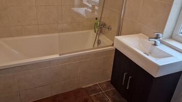 Shower, towels, soap, shampoo