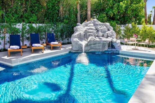 Modern Desert Home | Heated Pool