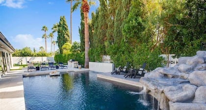 Modern Desert Home | Heated Pool