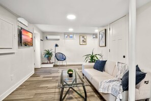 TV, offices