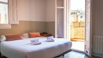 Standard Double or Twin Room, 1 Bedroom, Private Bathroom, Garden View | Iron/ironing board, free WiFi