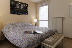 3 quartos, ferros/tábuas de passar roupa