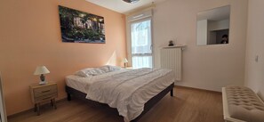 3 Schlafzimmer, Bügeleisen/Bügelbrett, Rollstuhlgeeignet