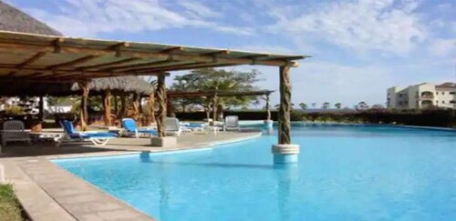 Stunning Condo V2 102 at Peninsula