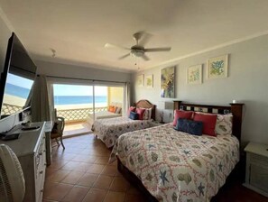 2 室のベッドルーム、WiFi