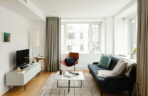 Leilighet, 1 soverom | Oppholdsområde | LCD-TV