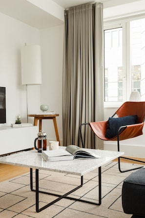 Leilighet, 1 soverom | Oppholdsområde | LCD-TV