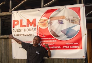 Exterior - PLM Guest House & Restaurant (Kampala)