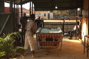 Outdoor pool - PLM Guest House & Restaurant (Kampala)