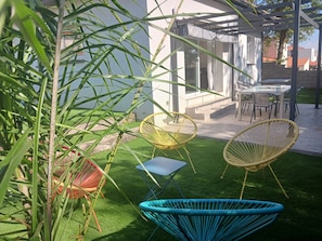 Outdoor dining - L'eden des Aspres (Thuir)