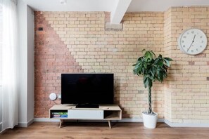 Interior - Crashpads Shoreditch Dalston Loft. One bedroom apartment, Central London.
 (London)