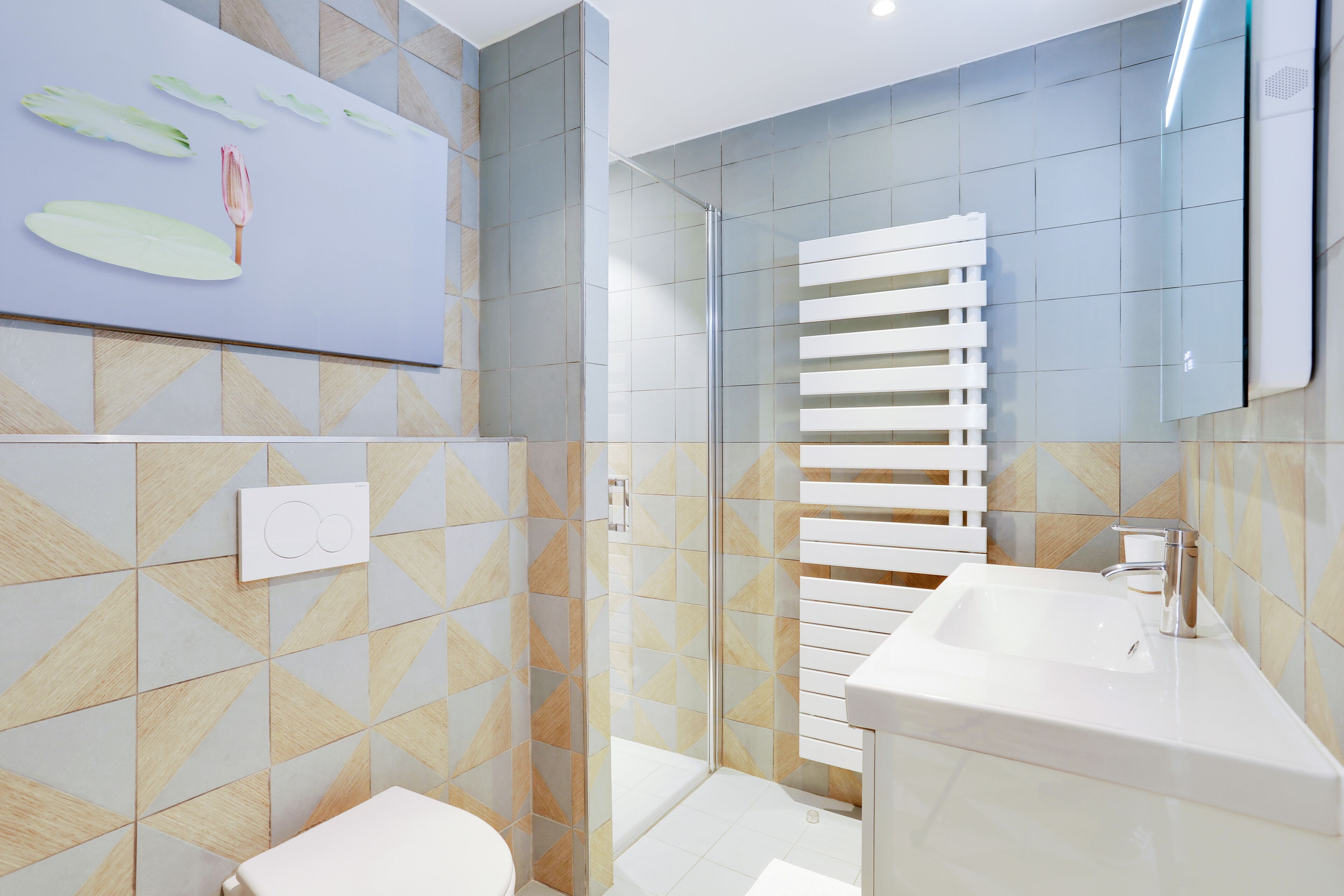 Căn hộ Premium | 4 phòng ngủ, bàn, bàn ủi/dụng cụ ủi quần áo 