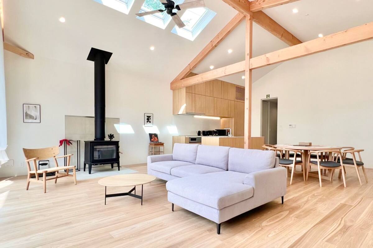 Villa (One-story Building) | Oppholdsområde | Oppvarmet gulv