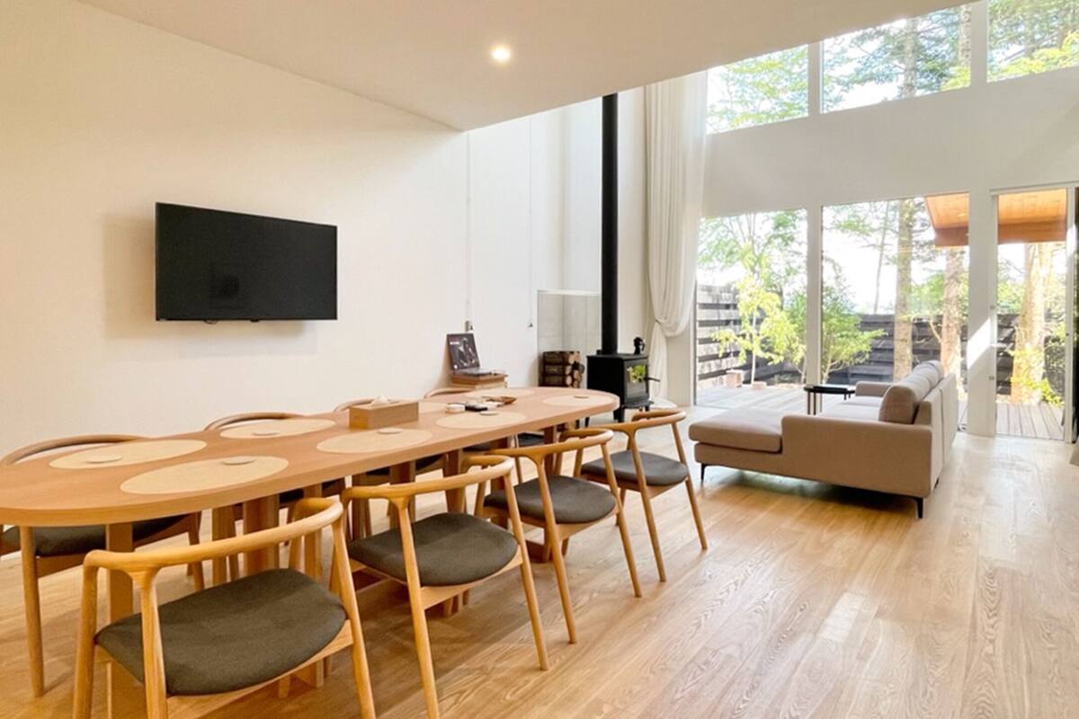Villa (Hinoki bath Building) | Spisestue
