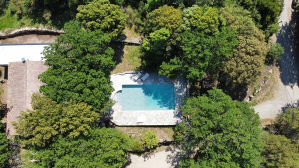 Piscine extérieure, piscine chauffée