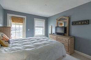 4 室のベッドルーム、WiFi、ベッドシーツ