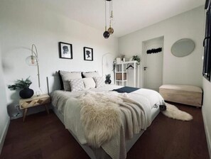 4 bedrooms, free WiFi