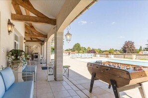 Outdoor dining - Grande Villa D'exception en Normandie Tennis, Piscine (Muids)