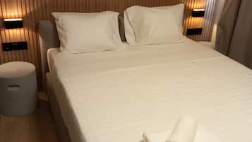 2 bedrooms, iron/ironing board, free WiFi