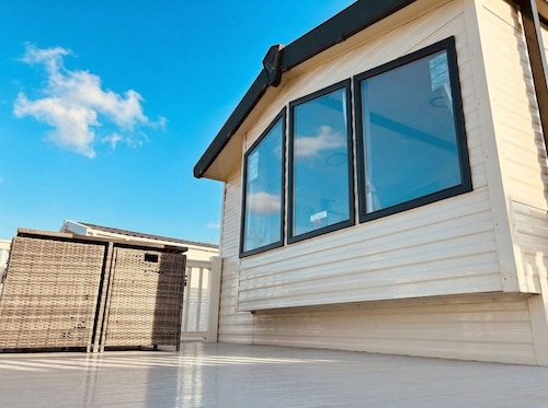 Prime Lakeside Caravan at Haven Golden Sands