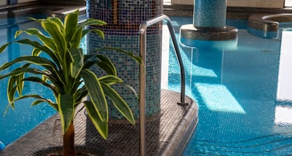Hotel Golden Palace