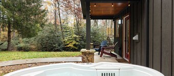 Bears Place by Avantstay Cozy Mountain Cabin in Brevard + Firepit