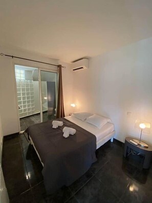 3 bedrooms, WiFi, bed sheets - Appartement T4 - 50M DE LA MER - Rupione (Pietrosella)