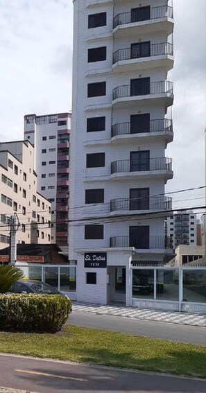 Exterior - Edifício Dallas (Praia Grande)