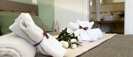 Double or Twin Room, Ensuite