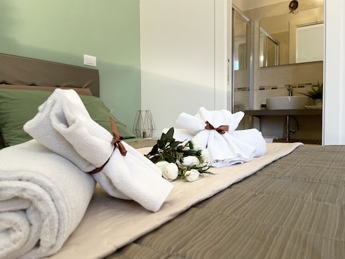 Porta Alla Croce Guest House