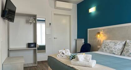 Porta Alla Croce Guest House