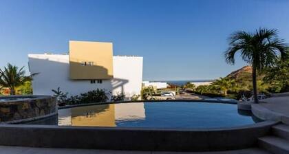 Surf Seekers at Vista Colorada 106