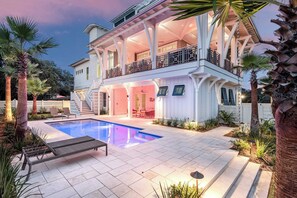 บ้านพัก (6 Bedrooms) | ภายใน