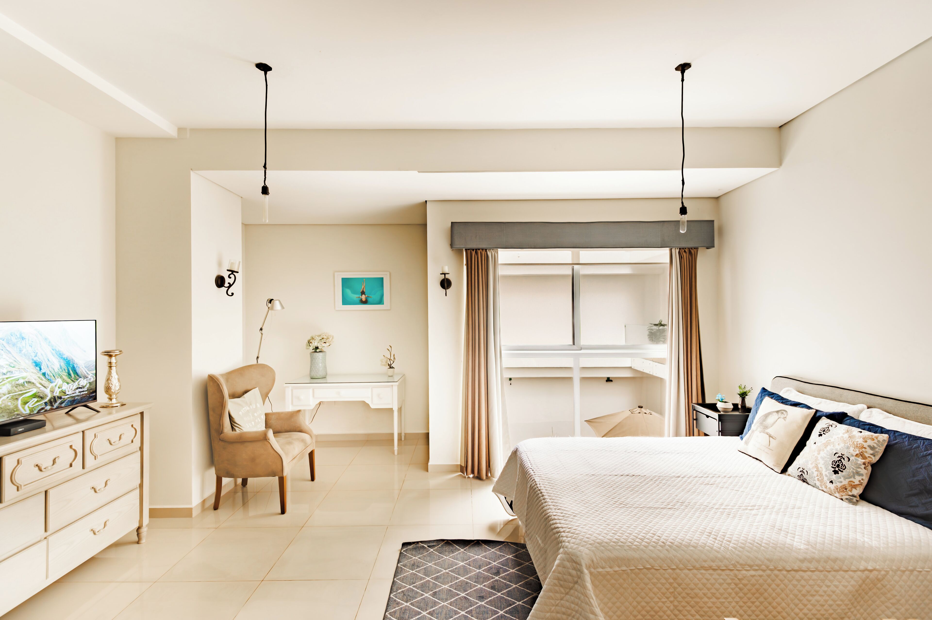 Departamento Deluxe, 1 habitación, vista a la ciudad, torre | 1 habitación, decoración personalizada y muebles diferentes 