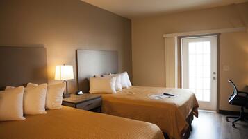 Standard Double Room | Living area | TV