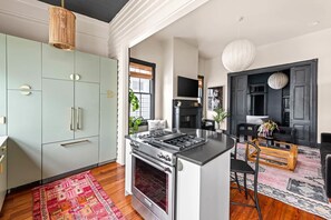 Fridge, microwave, oven, stovetop - Palmetto Hideaway | Historic & Designer 6BR DT! (Charleston)