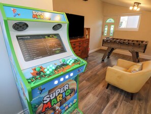 Cottage | Games room - Stakesby Villa Whitby (Whitby)