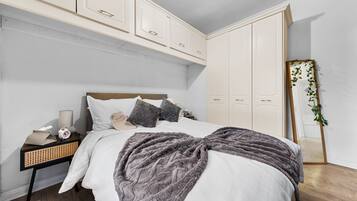 Apartment | 1 bedroom, iron/ironing board, free WiFi, bed sheets